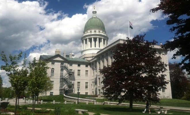 Senate Advances Bill to Offer Energy Relief to Businesses