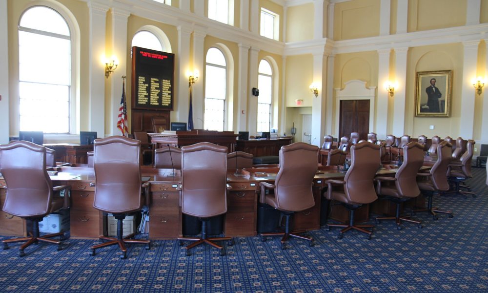 Lawmakers closing in on final deals on budget, housing and utility accountability measures