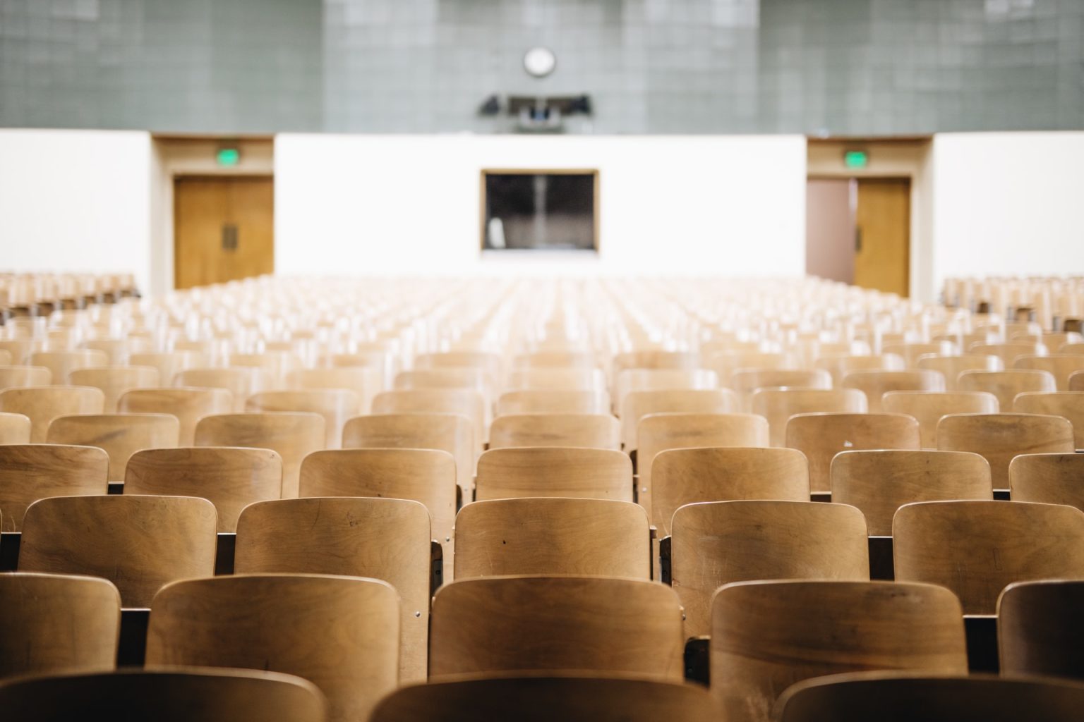 College enrollment drops as students seek alternatives