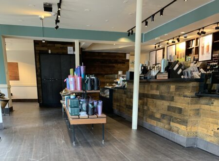 Portland’s Downtown Starbucks Rainbow-Free Two Weeks Into Pride Month, Union Claiming Company Ban