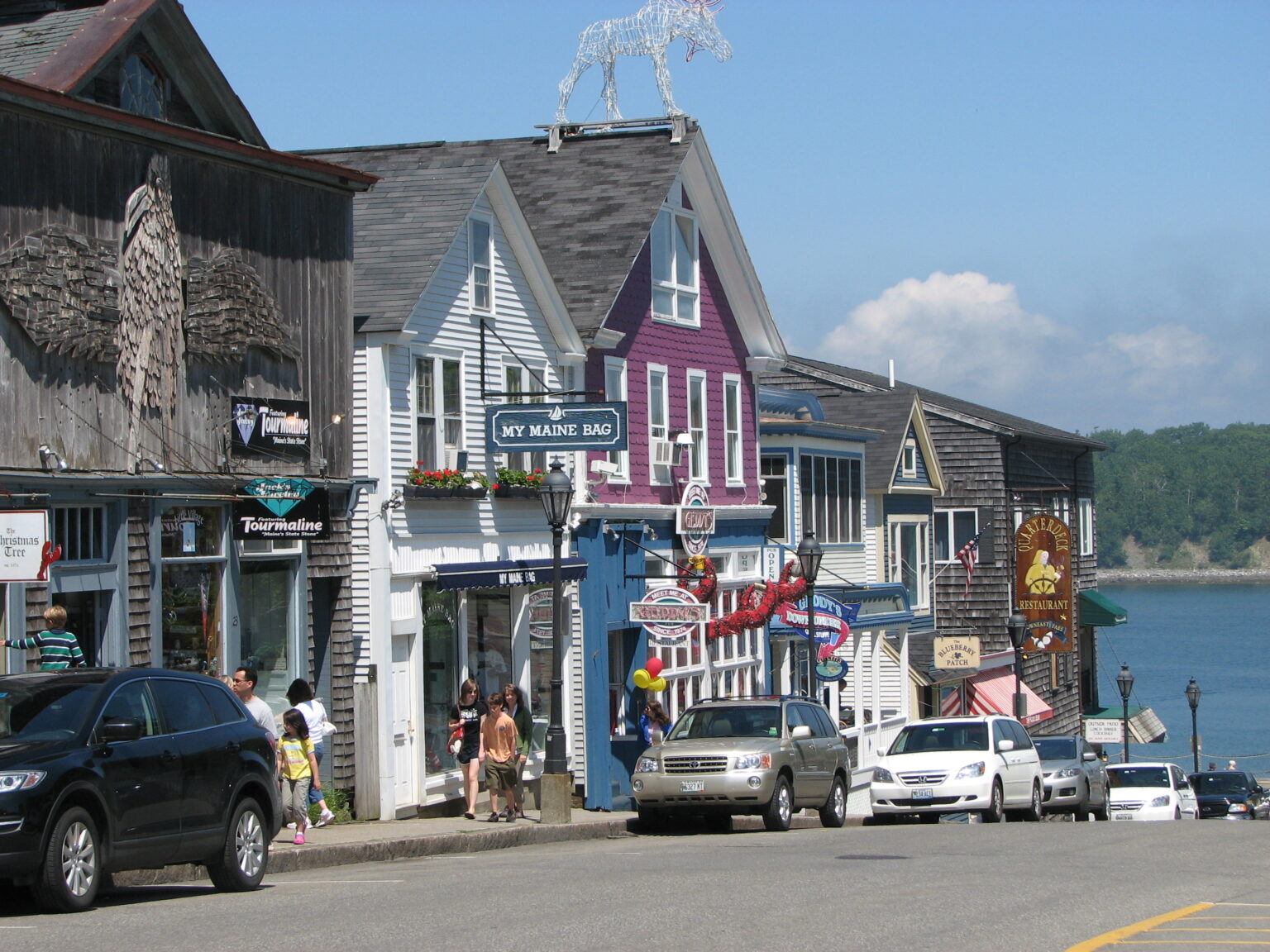 Bar Harbor Businesses File Second Request for Injunction Against Town for Ordinance Placing Daily 1,000 Passenger Limit on Cruise Ships bar harbor mdi