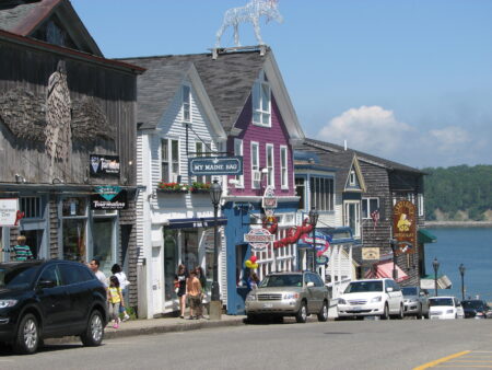 Bar Harbor Businesses File Second Request for Injunction Against Town for Ordinance Placing Daily 1,000 Passenger Limit on Cruise Ships bar harbor mdi