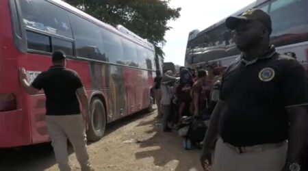 Massive Migrant Caravan Heads North to US From Panama