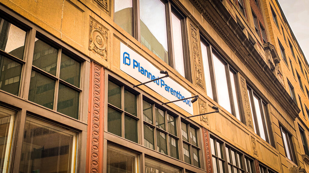 Portland Cops Warn Christian Pastor Preaching Outside Portland Abortion Clinic He is Violating Maine Civil Rights Act