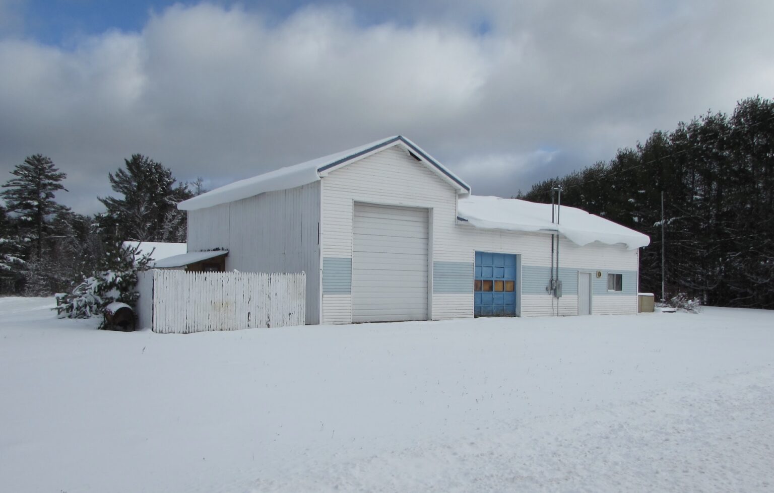 TRIAD WEED: Maine Sheriff Raids Another Black Market Drug House Run by Chinese Organized Crime — Cannabis and Meth Seized