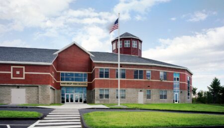 Shocking Chart Shows the Alarming — and Expensive — Failure of Maine’s Public Schools