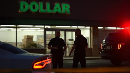 Sanford Police Hunt for Suspect in Dollar Store Stabbing