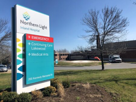 Maine Hospital Operator Brings Back Mask Mandates for Health Care Workers