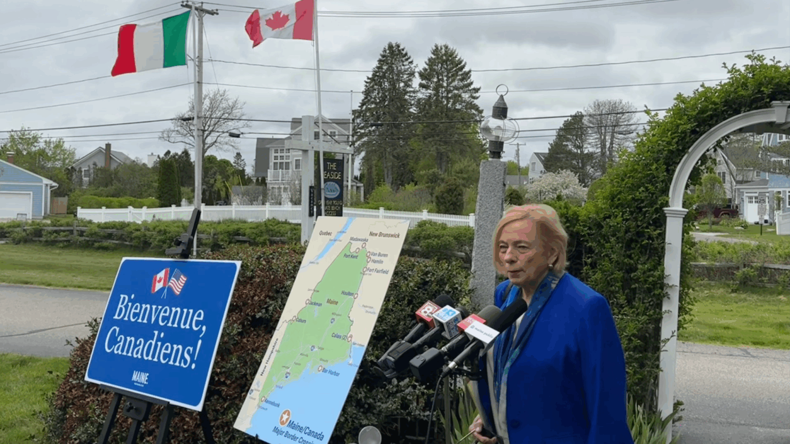 Mills Virtue-Signals Against Trump Tariffs with New Welcome Signs for Canadians