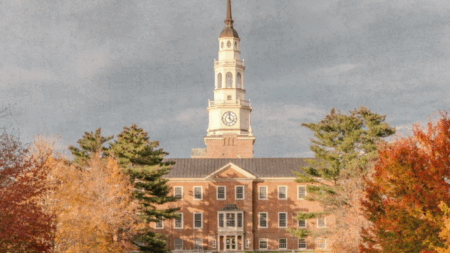 Colby College Locks Down Library and Cancels Classes Amid Bomb Threat