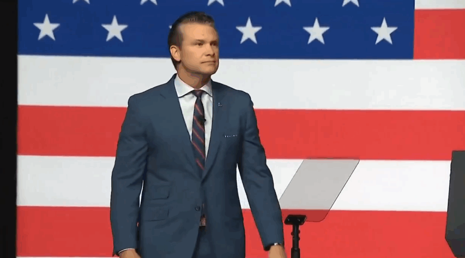 Hegseth Announces New Standards Targeting ‘Fat Generals’ And ‘Beardos’ At Quantico Meeting