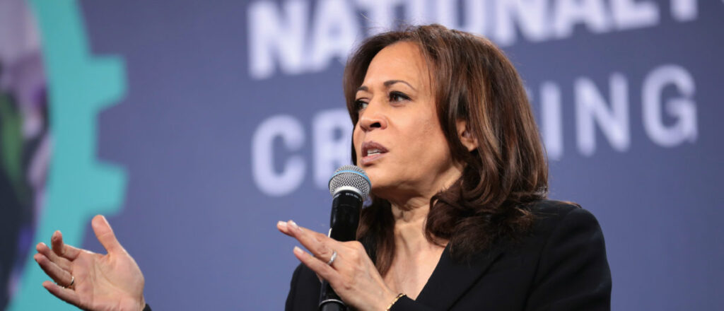 Kamala Harris’s Book Tour Continues Getting Derailed By Hecklers Accusing Her Of War Crimes