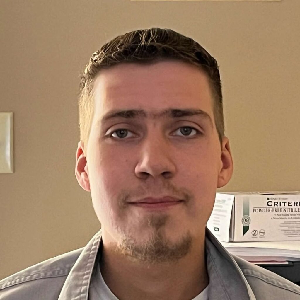 Skowhegan Cops Nab Serial Burglar – And Emphasize He Won’t Be Singing Christmas Carols This Year