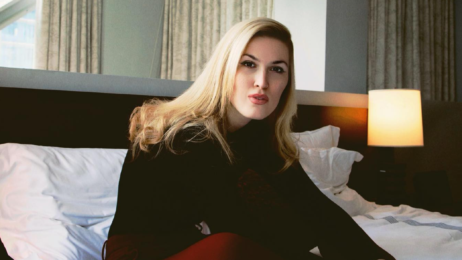 Alice in Wonderland’s Cautionary Canto Reveals a Broken Craft in a Swampy Setting