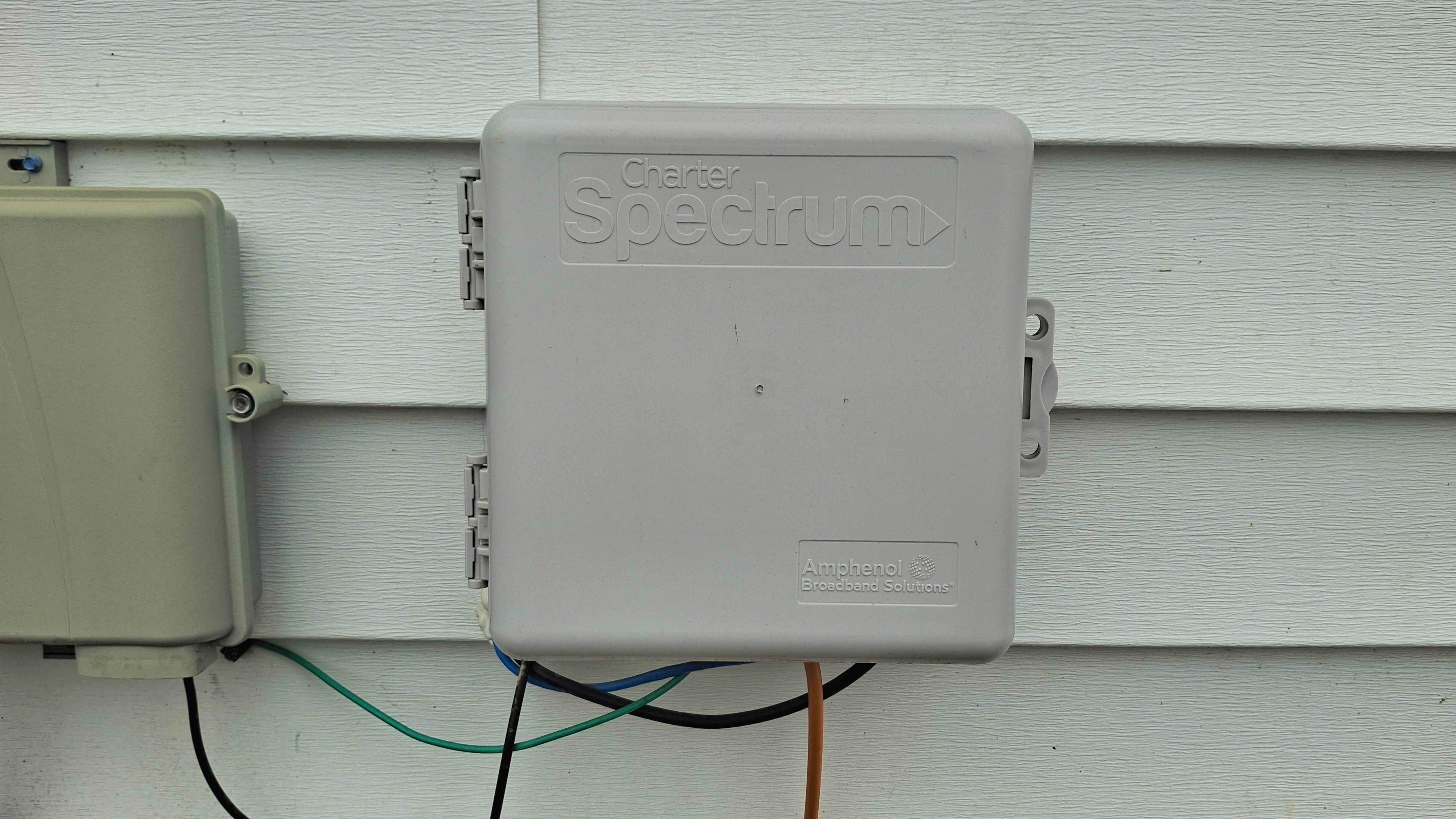 Cable Company in Portland Cuts the Cord on Customer Switchboard, Jobs Moving Elsewhere