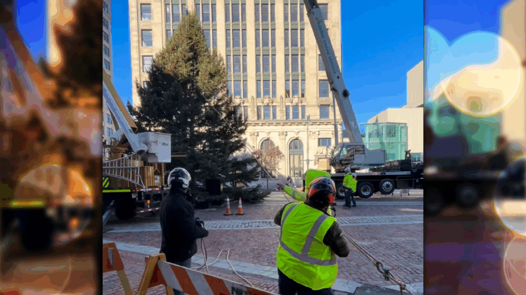 Portland Ushers In Holiday Season With Monument Square Tree Lighting