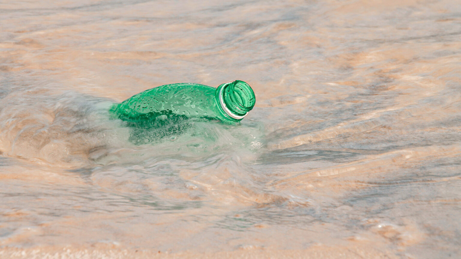 ‘Plastic Trash In The Ocean May Actually Be Beneficial.โ What?!
