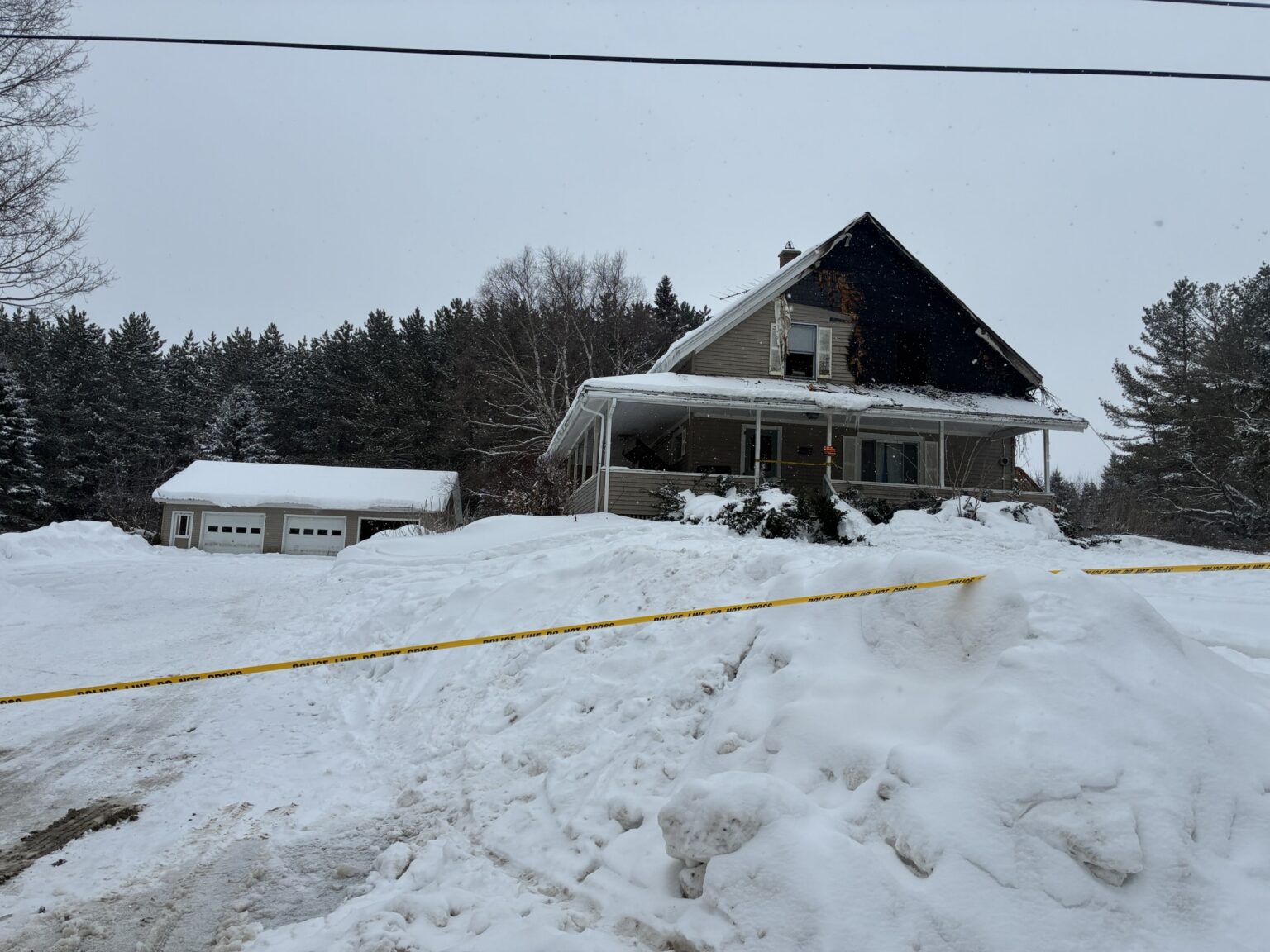 Presque Isle House Fire Leaves One Man Dead; Investigators Say Blaze Started in Bedroom, No Working Smoke Alarms Upstairs